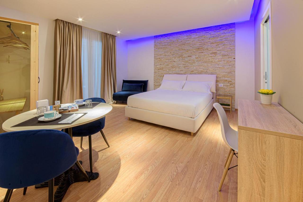 Aminta - Rooms & Wellness Andria Exterior photo