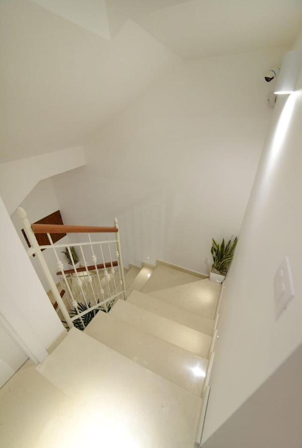 Aminta - Rooms & Wellness Andria Exterior photo